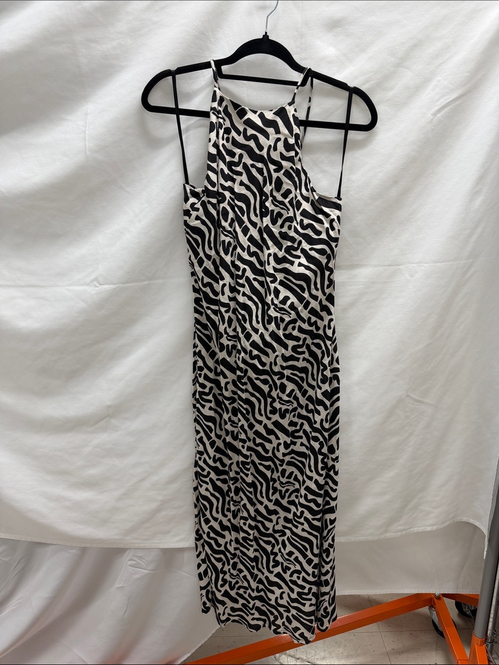 Black and White Abstract Print Maxi Dress with Halter Neck